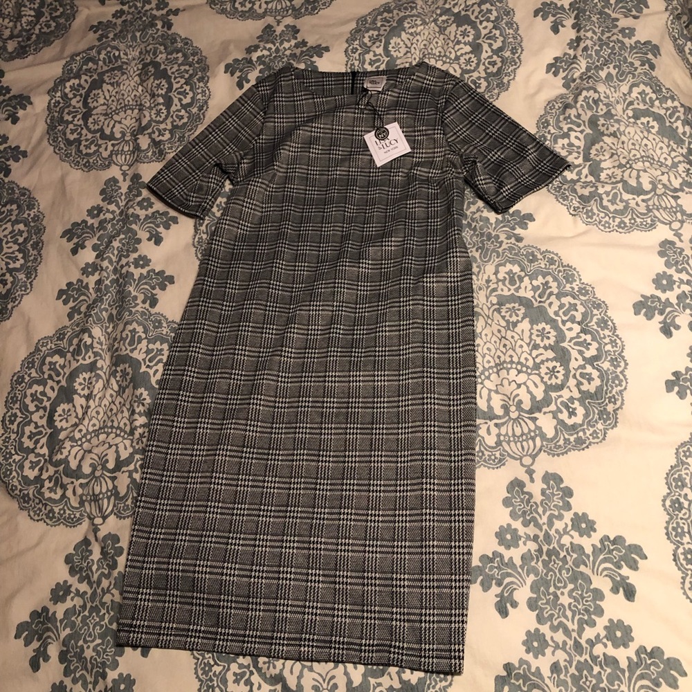 NWT Lisa & Lucy Houndstooth Maternity Dress